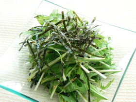 水菜と海苔のサラダ