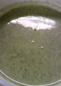 タピオカと青汁入りココナッツミルク汁粉