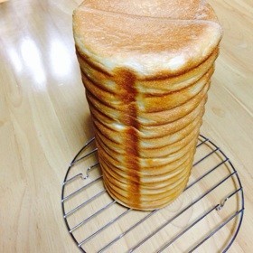 トヨ型大の究極の食パン配合♡の画像