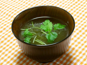 簡単☆とろろ昆布で お吸い物