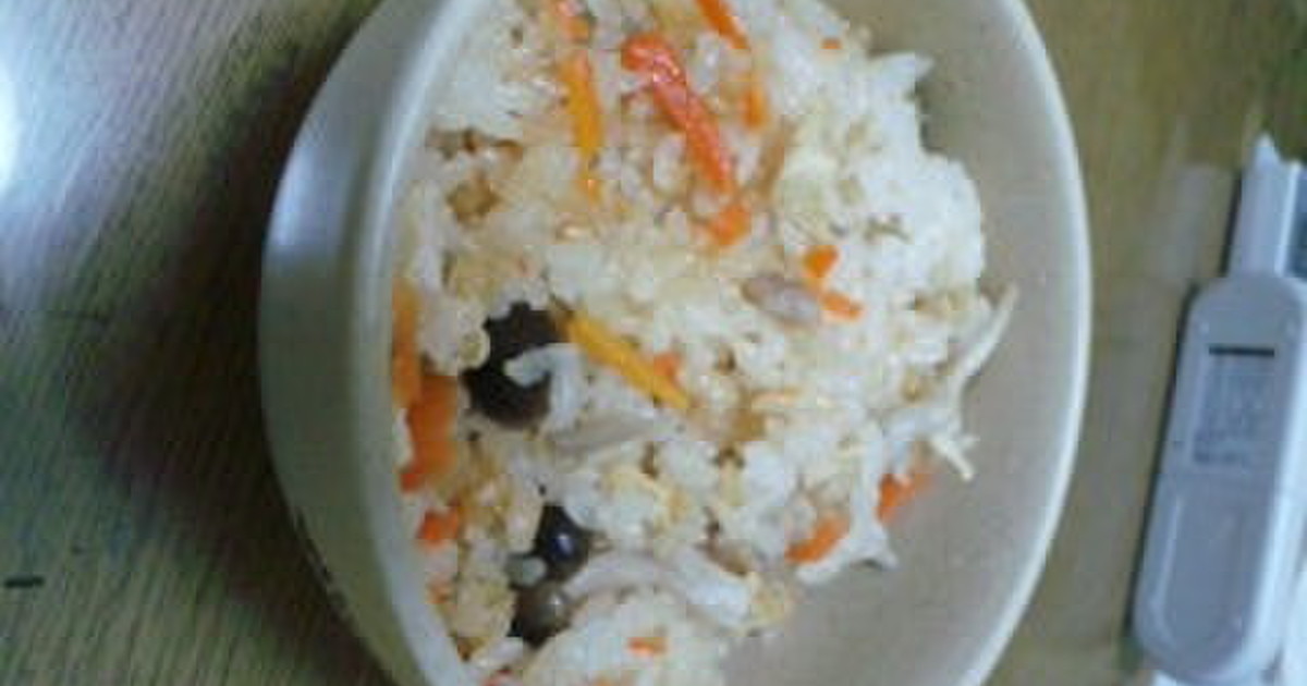 鍋キューブ で鶏きのこご飯 レシピ 作り方 By こんぴらうどん クックパッド 簡単おいしいみんなのレシピが352万品