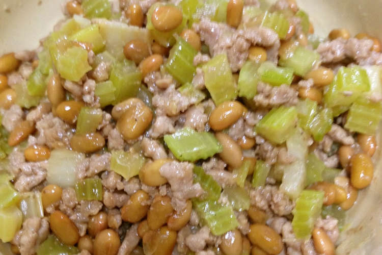 納豆 セロリ 豚ひき肉のゴマダレ炒め レシピ 作り方 By るーえーず クックパッド