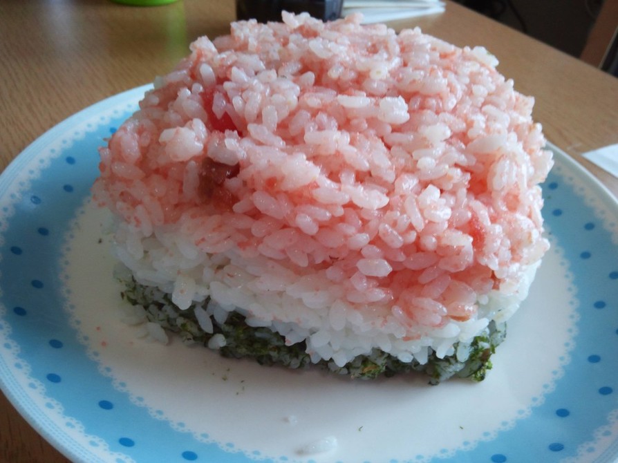 おにぎりの中身で雛祭り寿司ケーキ♪の画像