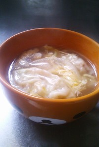 皮から手作り☆スープ餃子（お肉少なめ）