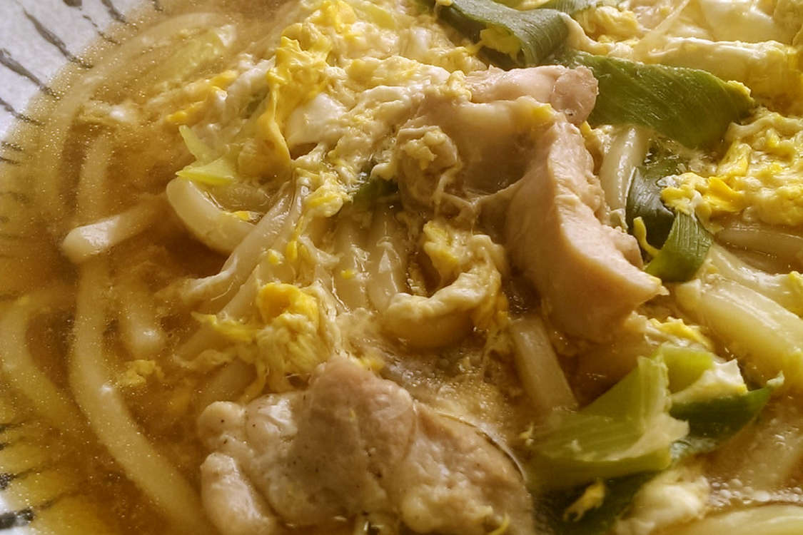 親子丼じゃないのョ 休日の 親子うどん レシピ 作り方 By じんとっと クックパッド 簡単おいしいみんなのレシピが379万品