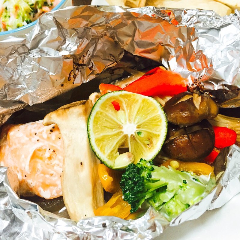 みんなが作ってる 刺身用サーモン ホイル焼きのレシピ クックパッド 簡単おいしいみんなのレシピが356万品