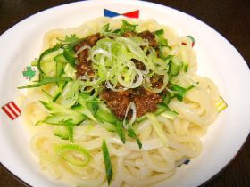肉味噌うどん・じゃじゃ麺風