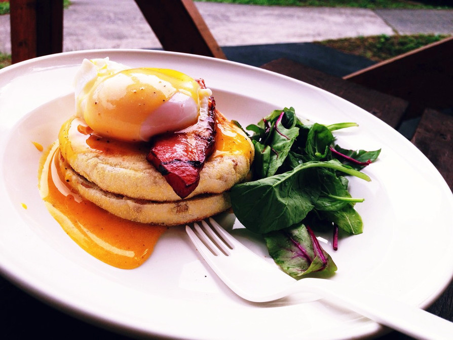 ハワイの朝食★簡単エッグベネティクトの画像