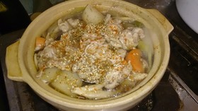 低カロリーたっぷり温野菜煮込み鍋