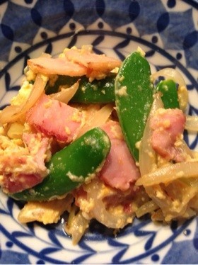 お弁当に☆スナップエンドウの卵とじ