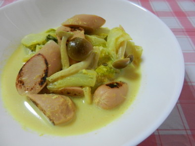 魚ニソ・白菜のカレー風味のクリーム煮の写真