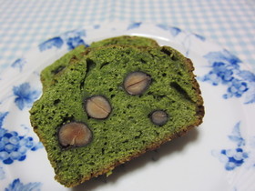 ヘルシーな黒豆ケーキ