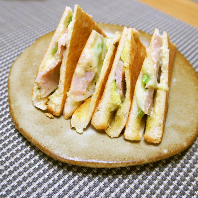 おしゃれなカフェ風ホットサンド レシピ 作り方 By ミラクル りのちゃん クックパッド 簡単おいしいみんなのレシピが356万品 おしゃれなカフェ風ホットサンド レシピ 作り方 By ミラクル りのちゃん クックパッド 簡単おいしいみんなのレシピが356万品