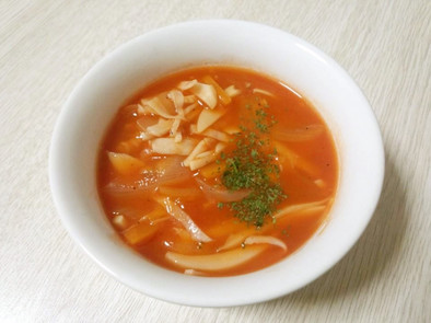 簡単食べるスープ☆具沢山ミネストローネの写真