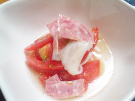 トマトの簡単マリネ