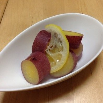 サツマイモのレモン煮の写真