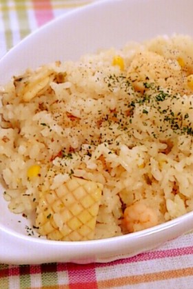炊飯器で簡単☆シーフードピラフ