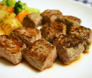 満足☆厚切り牛肉のサイコロステーキの写真