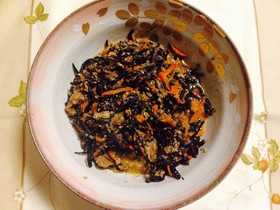 *胡麻*でコクUP!ひじきの胡麻煮