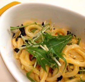 冷凍うどんで簡単!明太カルボナーラ
