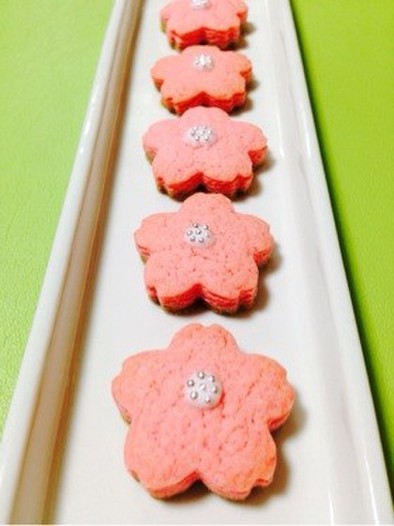 春の香りの桜クッキー。の写真