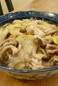 旨みタップリ♡簡単白菜と豚肉のクタクタ煮