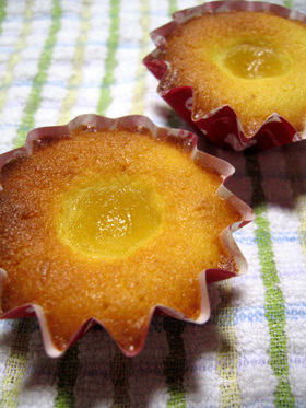 * レモンカードのカップケーキ *