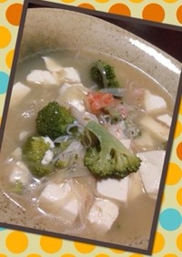 豆腐とブロッコリーのカニ餡スープ