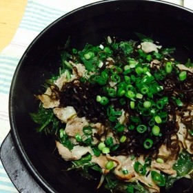 水菜と豚肉の塩昆布タジン鍋の画像