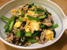 豚肉&卵&小松菜のオイスター炒め♪