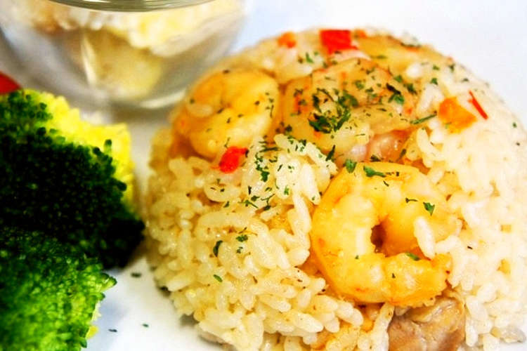 コンソメなしで 海老ピラフ風炊き込みご飯 レシピ 作り方 By レイのお料理 クックパッド 簡単おいしいみんなのレシピが374万品