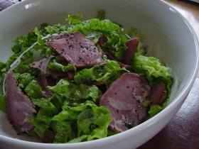 牛タンスモークのさっぱりサラダ
