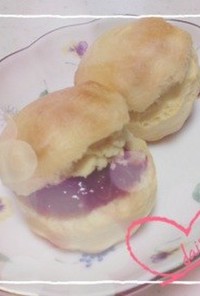 ふわっ♡腹われスコーン〜いちごジャム〜