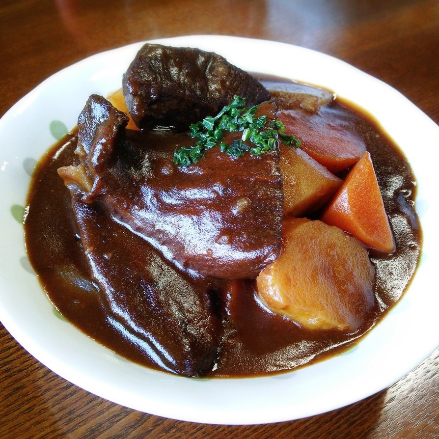 ベーコン入りビーフシチューのレシピ