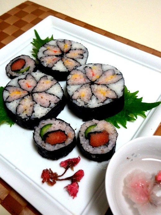 飾り巻き寿司❀桜茶deサクラサク❀の画像
