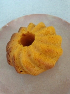 カボチャと野菜ジュースのドーナツ