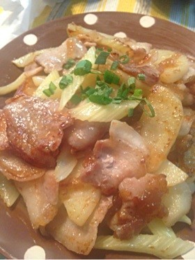 セロリとジャガ芋と豚肉とろ〜り中華風炒めの画像