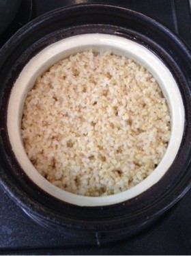 土鍋で玄米の炊き方（吸水バージョン）の画像