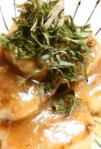 【和風ドレ】はんぺんとお豆腐の鶏つくね。