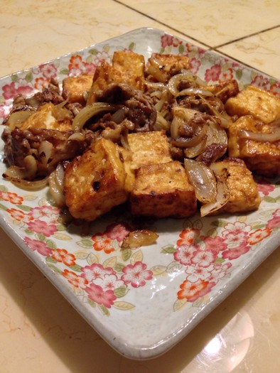 豆腐と豚肉のドレッシング炒めの写真