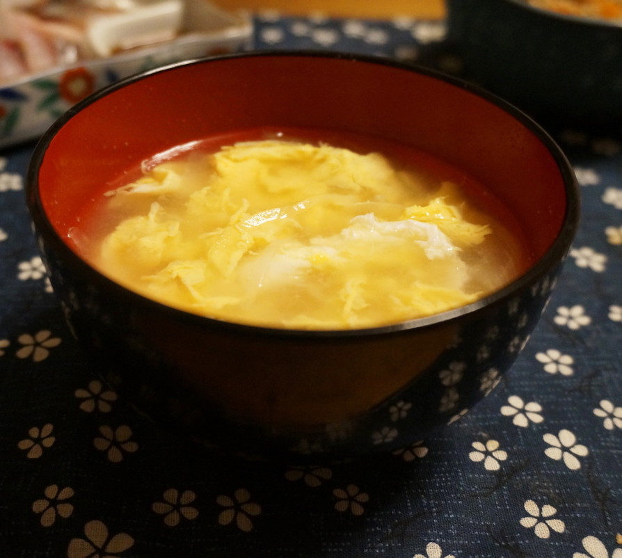 新玉葱と卵の味噌汁の画像