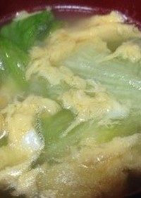 ウェイパァーでふわふわ卵のレタススープ