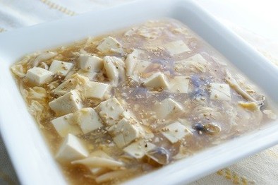 キノコのかき玉豆腐汁の写真