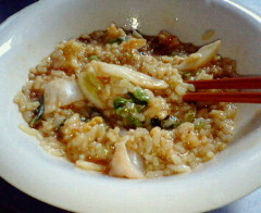 玄米入りキムチ卵ご飯の画像