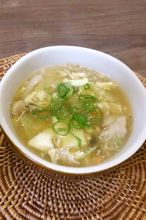 風邪予防にも！余った野菜で中華スープの画像