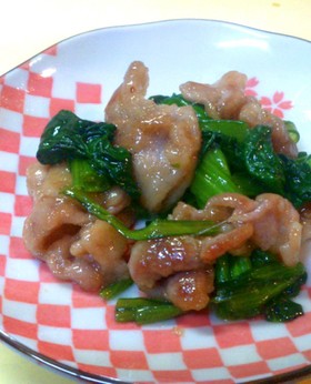 簡単!激ウマ!豚肉と小松菜の醤油炒め