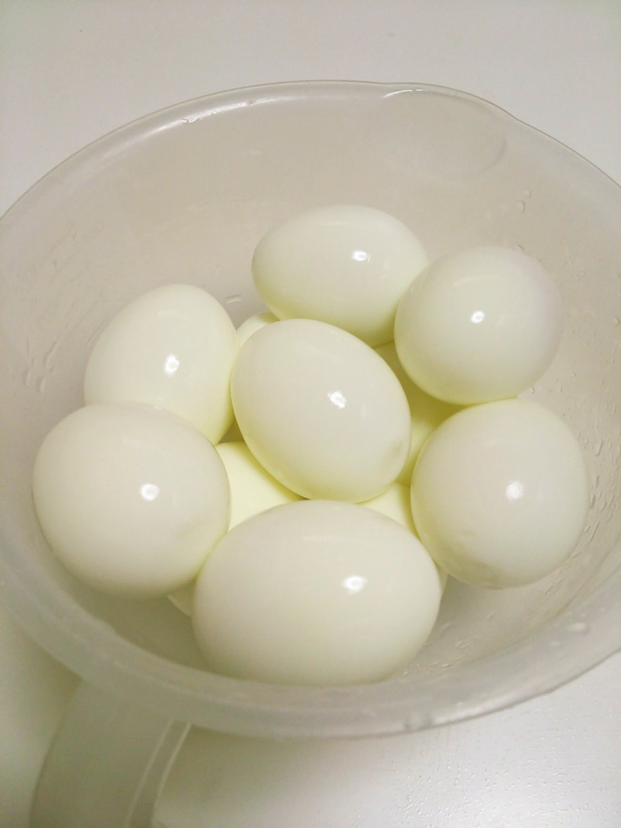 ゆで卵のキレイなむき方の画像