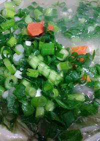 豚汁に飽きたら☆味噌ラーメン風野菜スープ