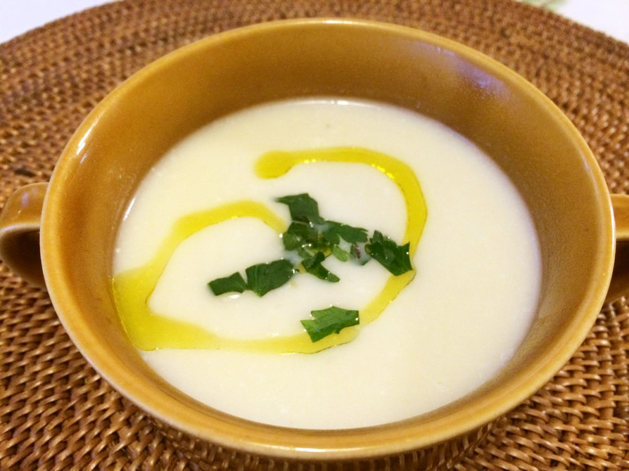 塩麹カリフラワーのポタージュスープの画像