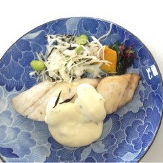 鰆のムニエル バジルレモンマヨソース レシピ 作り方 By Dicea クックパッド 簡単おいしいみんなのレシピが358万品